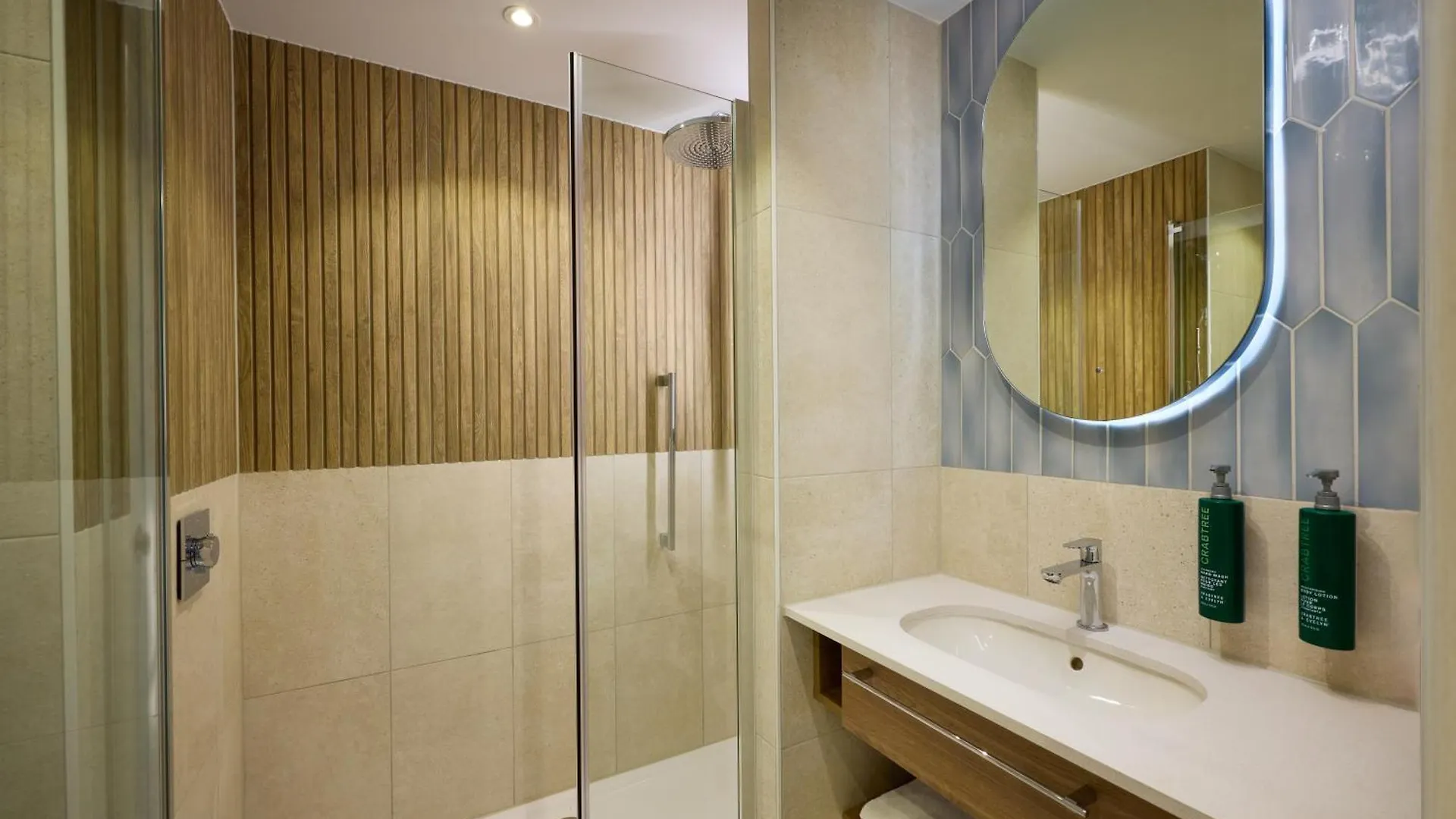 Doubletree By Hilton Rotterdam Centre Hotel 4*,